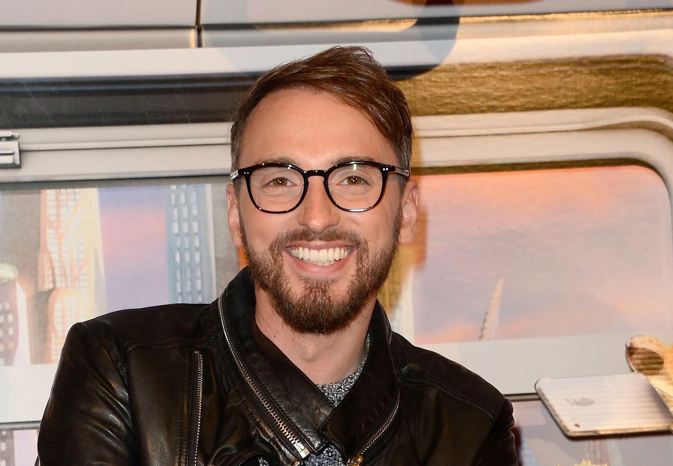 est la taille de Christophe Willem